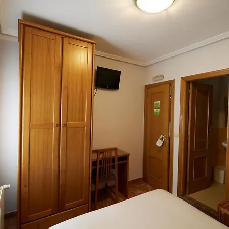 Pensión Serafín Avilés